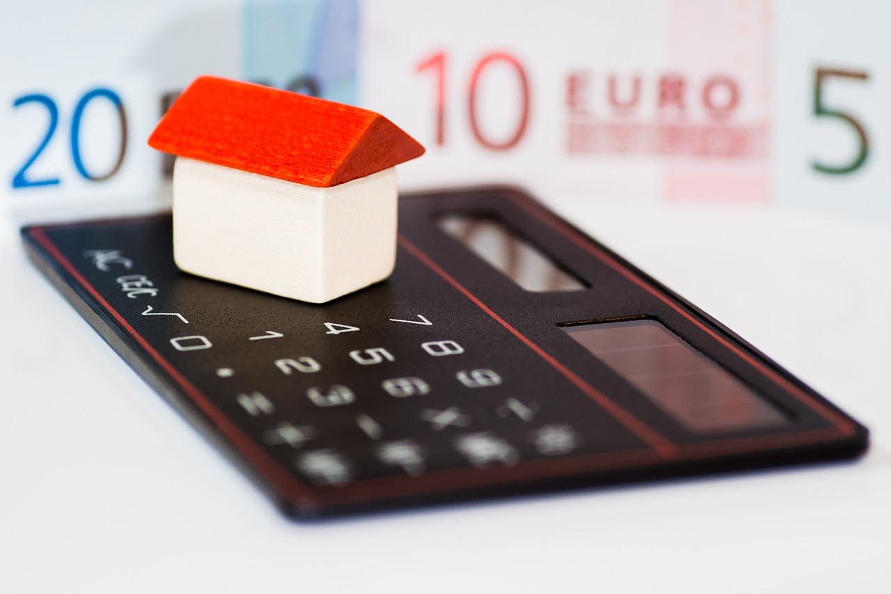 6 façons d'économiser de l'argent en tant que propriétaire d'une nouvelle maison