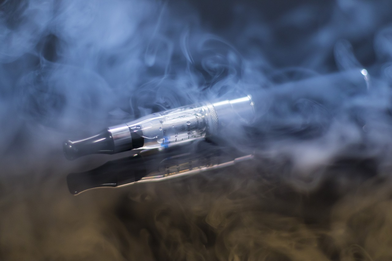 Remplir sa cigarette électronique : à quel moment le faire ?