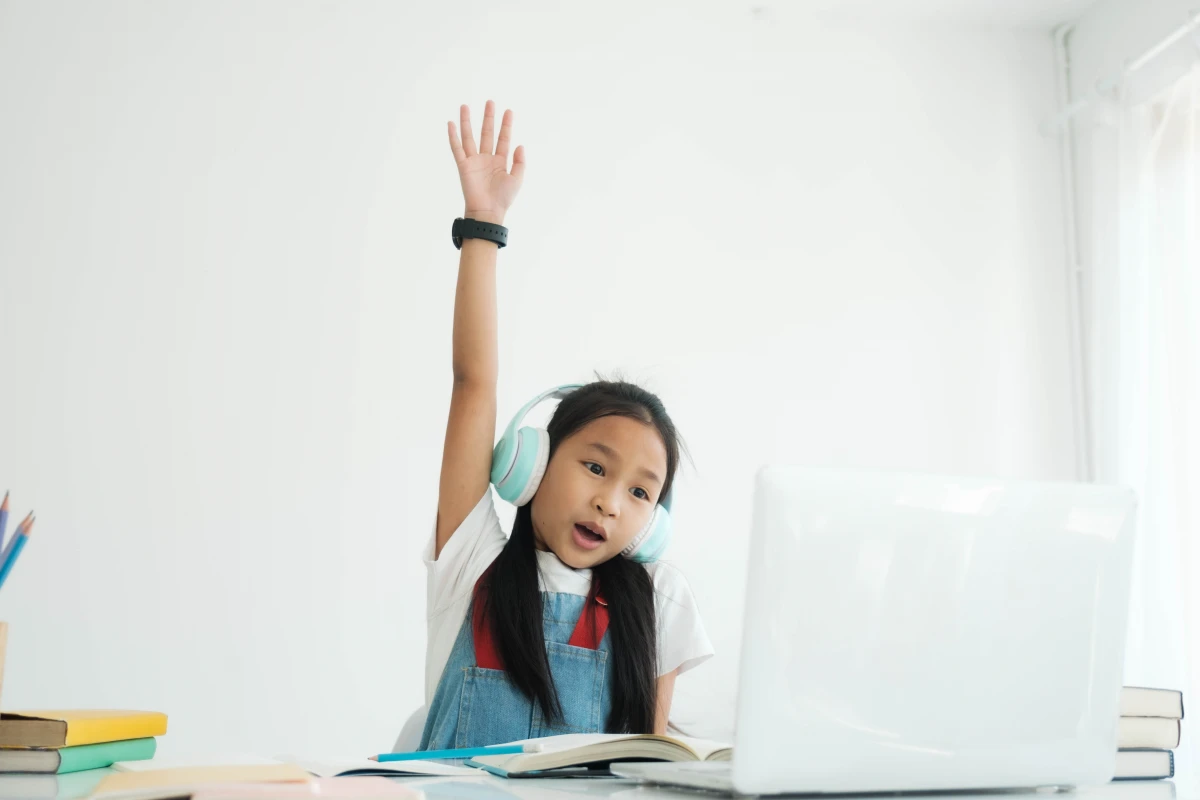 Démocratisation de l'accès à l'éducation en ligne : les défis à relever