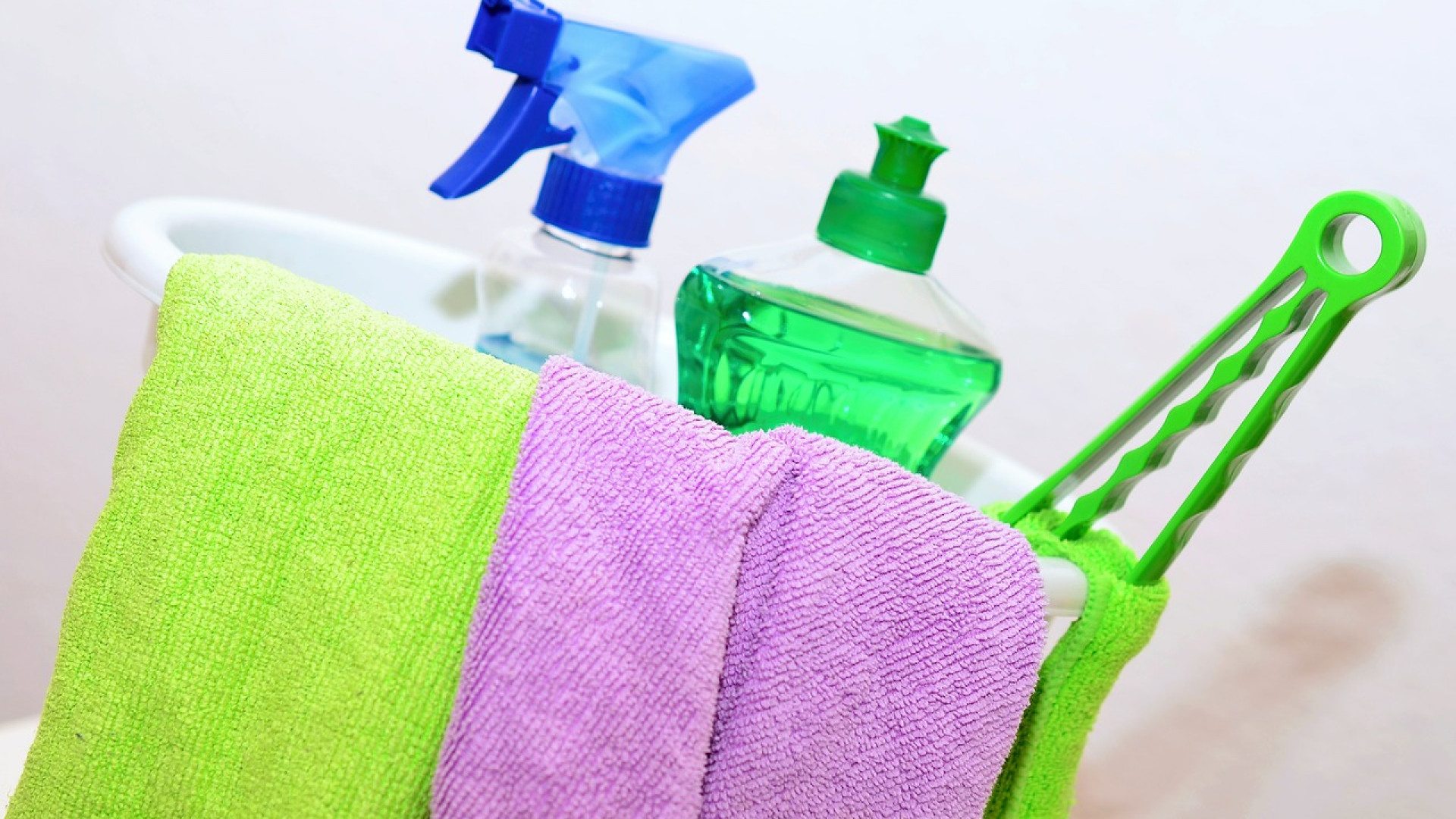 Adoptez des produits écologiques pour le nettoyage de la maison : une solution durable